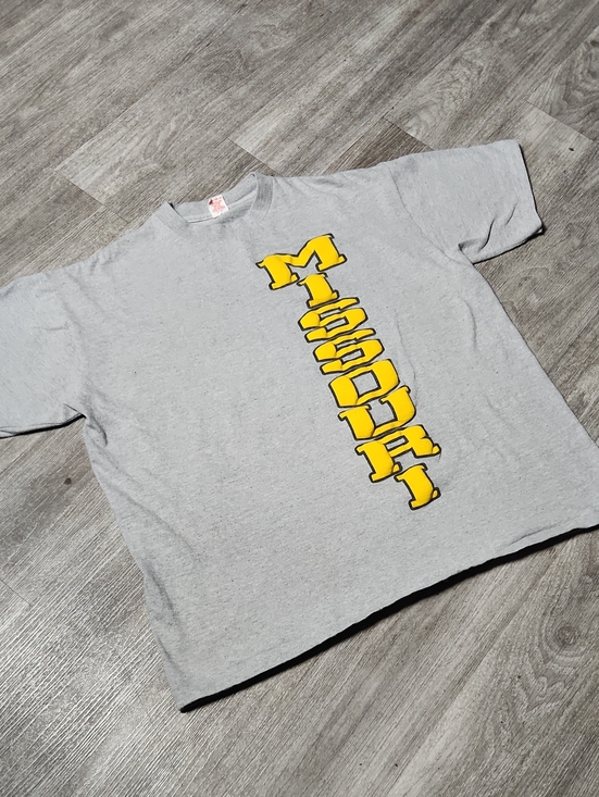 Other - Vintage Missouri Puff Print T-Shirt